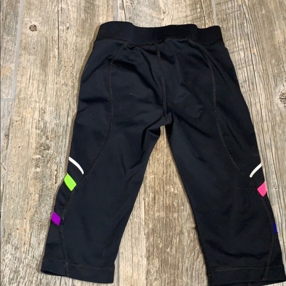 Girls FILA Capri - Picture 2 of 3